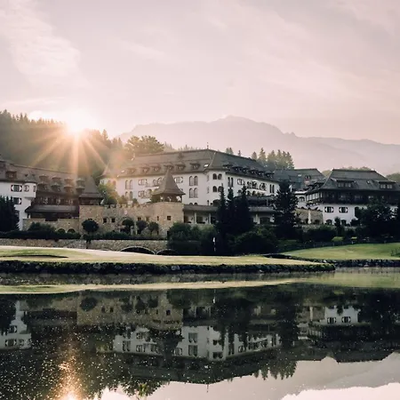 Schlosshotel Kitzbuehel Hotel