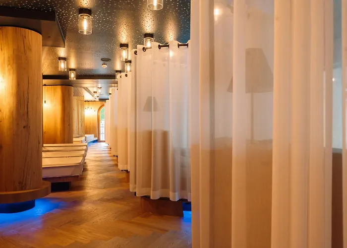 منتجع غراند سبا أروزا كيتزبوهيل